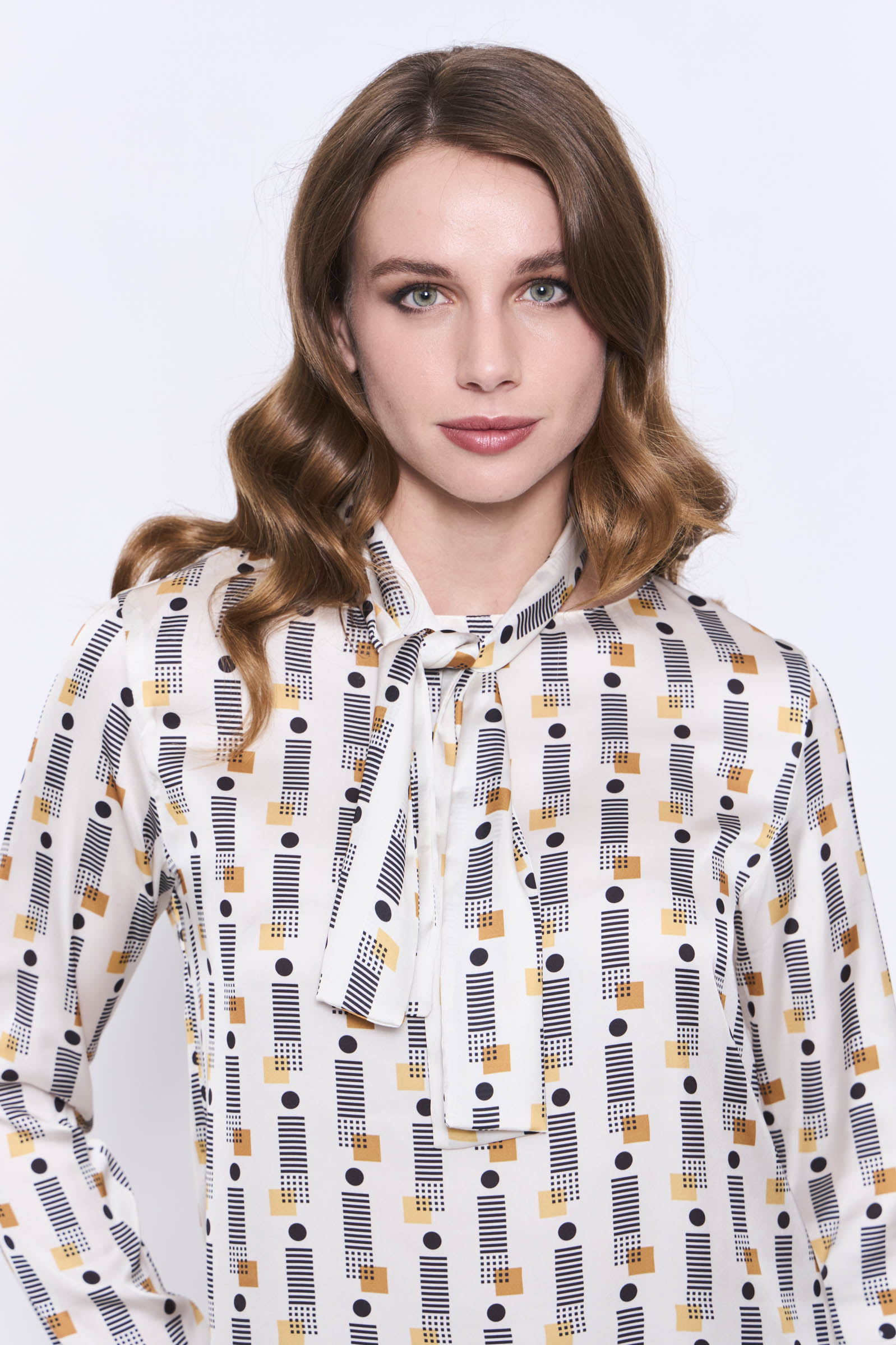 Camisa Estampada Fantasías Geométricas_Beige