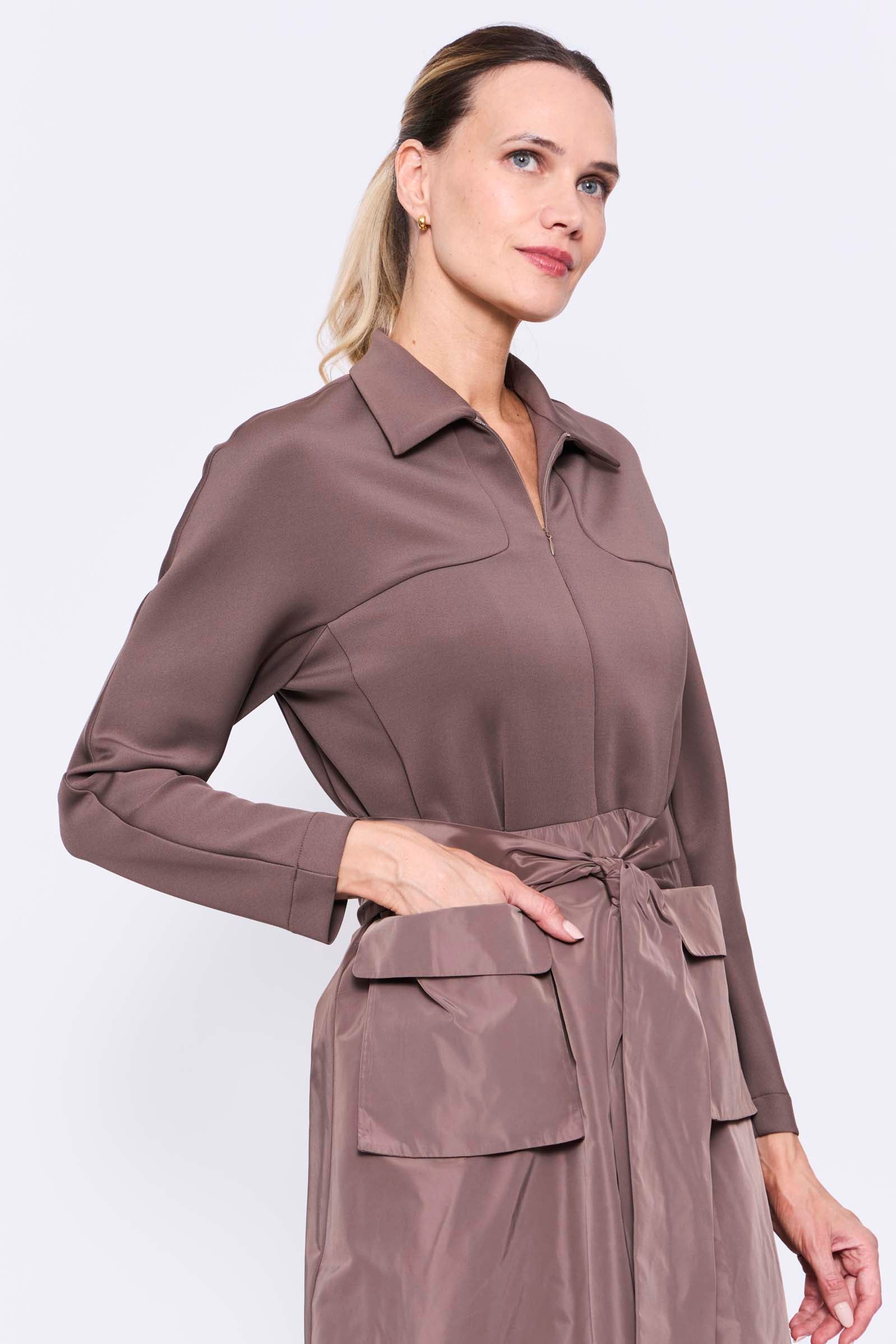 Vestido Largo Camisero Lazo Bolsillos_ Canela