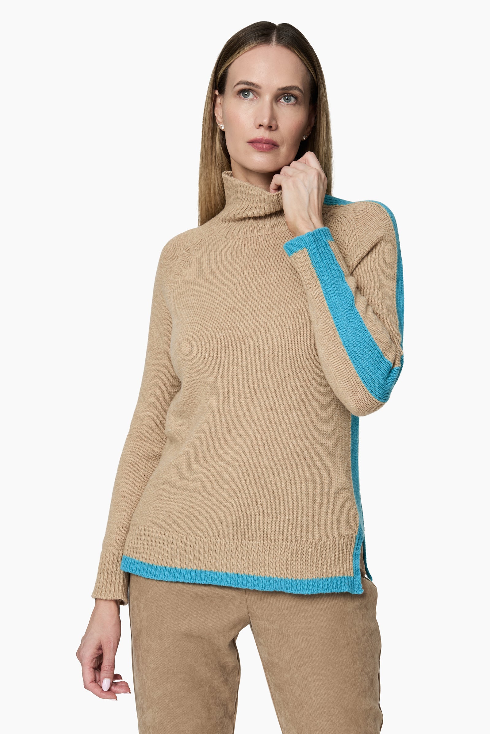 Sweater Cuello Subido Camel /Turquesa