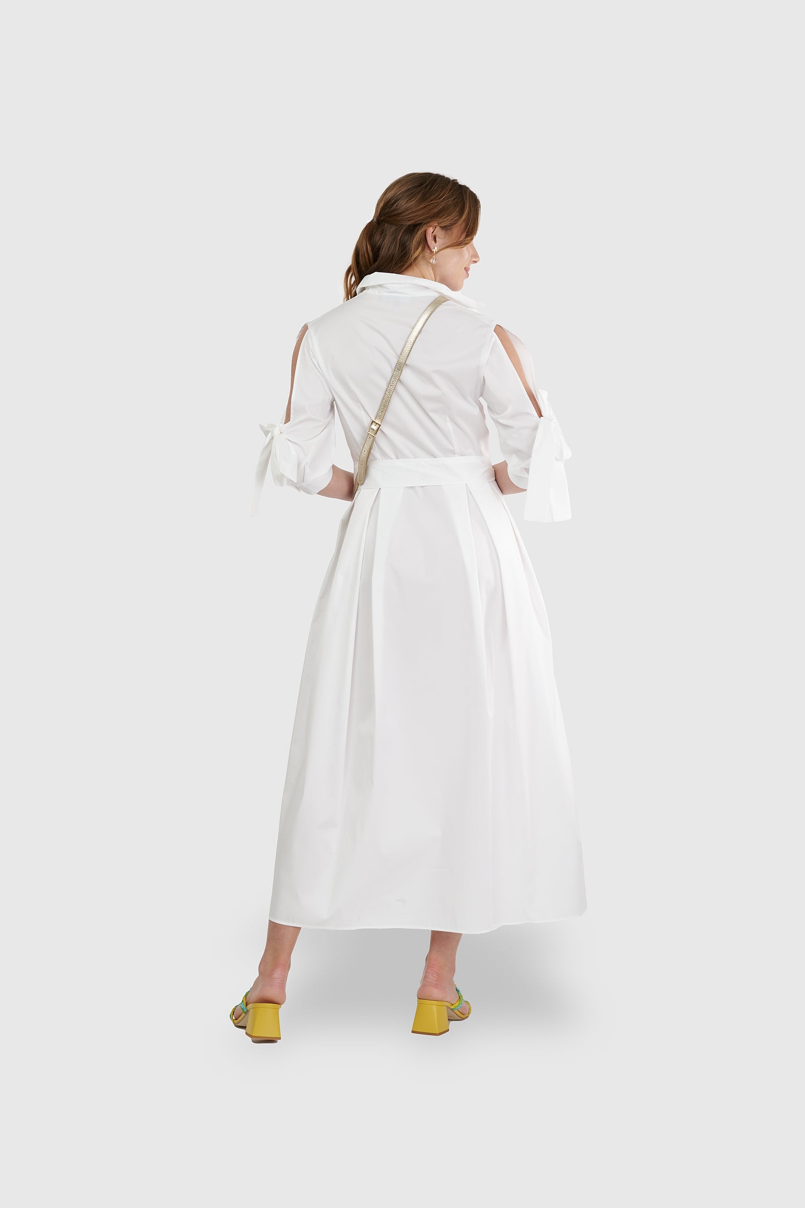 Vestido largo lazo abertura manga blanco