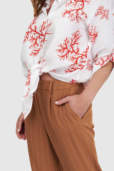 Pantalón recto rayado clásico