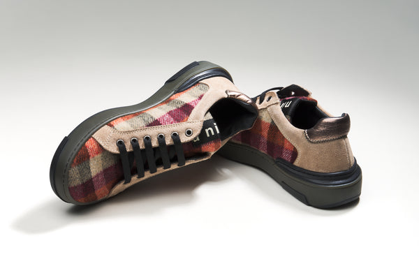 Zapatilla escocesa