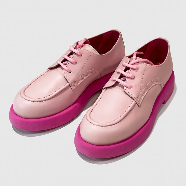 Zapato cuero rosa